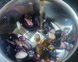 A picture of step 1 of Jamun Lassi.