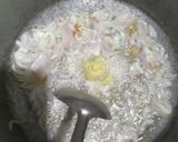 A picture of step 2 of Lazeez Anday Aloo.