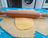 Foto langkah ke 2 dari resep Pastry renyah mudah.