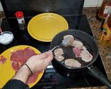 Foto del paso 2 de la receta Solomillos de cerdo en hojaldre