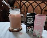 Foto langkah ke 3 dari resep 🖤💗 Blackpink Latte 💗🖤.