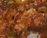 A picture of step 3 of Eggs with veggies.