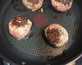 A picture of step 4 of Hamburger steak.