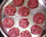 A picture of step 2 of Beetroot kabab.