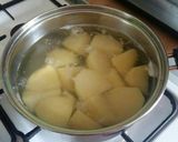 A picture of step 3 of Vickys Sunday Roast Potatoes, GF DF EF SF NF.