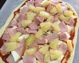A picture of step 3 of Ham & Pineapple Pizza.