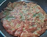 A picture of step 2 of Spinach chilla.