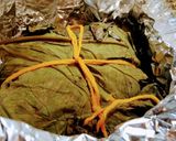কচু পাতায় ভাপা চিংড়ি (kochu patay bhapa chingri recipe in Bengali) রেসিপি ধাপ - 4 ছবি