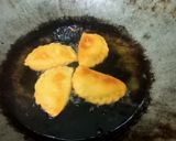 Foto langkah ke 6 dari resep Roti goreng pedas.