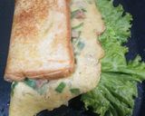 A picture of step 3 of Roti John (White Bread Sandwich).