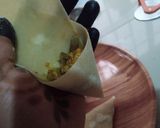 A picture of step 3 of Chicken samosa.
