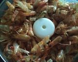 Foto langkah ke 3 dari resep Kaldu Udang Bubuk.