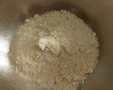 Foto del passaggio 20 della ricetta Torta crumble di ciliegie