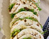 A picture of step 5 of Soft shell Tacos🌮.