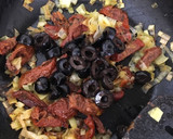 Foto del paso 2 de la receta: Espaguetis rápidos con aceite, tomate seco y anchoas