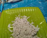 Foto langkah ke 3 dari resep Es Che Hun Tiau (Bubur Sagu Gunting).