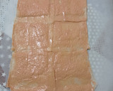 Foto del paso 1 de la receta: Arrollado de pan molde relleno de salmón ahumado y palmitos