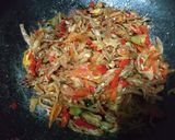 Foto langkah ke 3 dari resep Tumis sambal Teri jengki.
