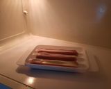 Foto del paso 3 de la receta: Salchichas con queso sobre arroz integral