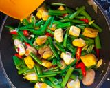 Foto langkah ke 4 dari resep Tumis Bunga Bawang.