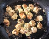 A picture of step 3 of Paneer Afghani.