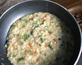 Foto langkah ke 4 dari resep Mpasi nasi goreng salmon+keju #mpasi8bulan.