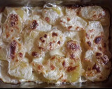 Foto del paso 2 de la receta: Papas Gratinadas con Queso y Crema