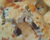 Foto del paso 3 de la receta: Pancitos Tipo Chipá con  Nueces y Pasas de Uva🧉🧉