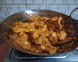 A picture of step 9 of Kadhai chicken.