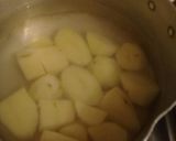 Foto del paso 1 de la receta: Papas hervidas con crema