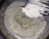 Foto langkah ke 6 dari resep Classic Tiramisu.