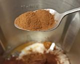 Foto del paso 1 de la receta Natillas 🥣 de chocolate 🍫 y crema de cacahuete 🥜