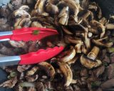 Foto del paso 9 de la receta: Carne al wok con verduras, salsa de soya y algas chinas