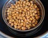 A picture of step 1 of Mosambi chana masala.