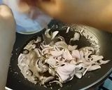 A picture of step 9 of Kareelay Kabab Curry.