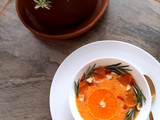 Carrot passion orange smoothie bowl