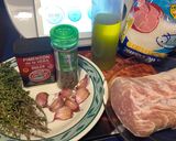 Foto del paso 1 de la receta: Lomo de Cerdo Ibérico a la Sal con Salsa de Tomillo y Pimentón (Thermomix)