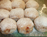 Foto del paso 2 de la receta: Buñuelos rellenos con jalea de ciruelas