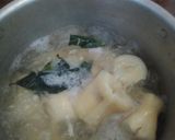 Foto langkah ke 3 dari resep Singkong Rebus Gurih dan Empuk | Diet Bumil 28 week| Day 2.