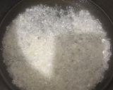 Foto langkah ke 2 dari resep Chicken Congee (Rice Porridge).