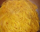 A picture of step 2 of Fried Spaghetti.