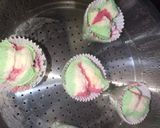 Foto langkah ke 6 dari resep Bolu Kukus Mekar Semangka.