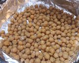 Foto del paso 1 de la receta: "Maní Japonés" de Garbanzos