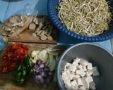 Foto langkah ke 1 dari resep Tauge Cah Ikan Asin.