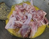 Foto langkah ke 2 dari resep 571. Ayam Ungkep Bumbu Kuning.