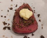 Foto langkah ke 2 dari resep Honey-Butter Baked Tuna Steak.