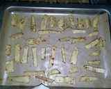 Foto langkah ke 5 dari resep Baked cassava fries.