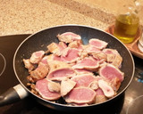 Foto del paso 4 de la receta: Solomillo en salsa