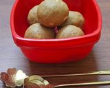A picture of step 4 of Sattu laddu/ Sattu laddu in 5 minutes /regional and rustic Bihari sattu laddu without cooking.