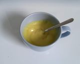 Foto del paso 3 de la receta: Tarta de obleas, con crema pastelera de colores hecha en microondas (9 ingredientes)